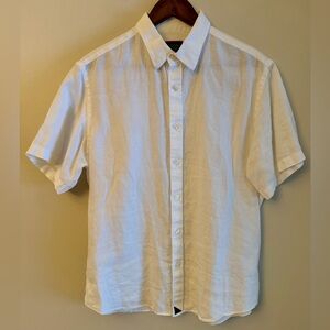 UNTUCKit Men’s Short Sleeve Linen Button-Down Shirt – White – Size M
